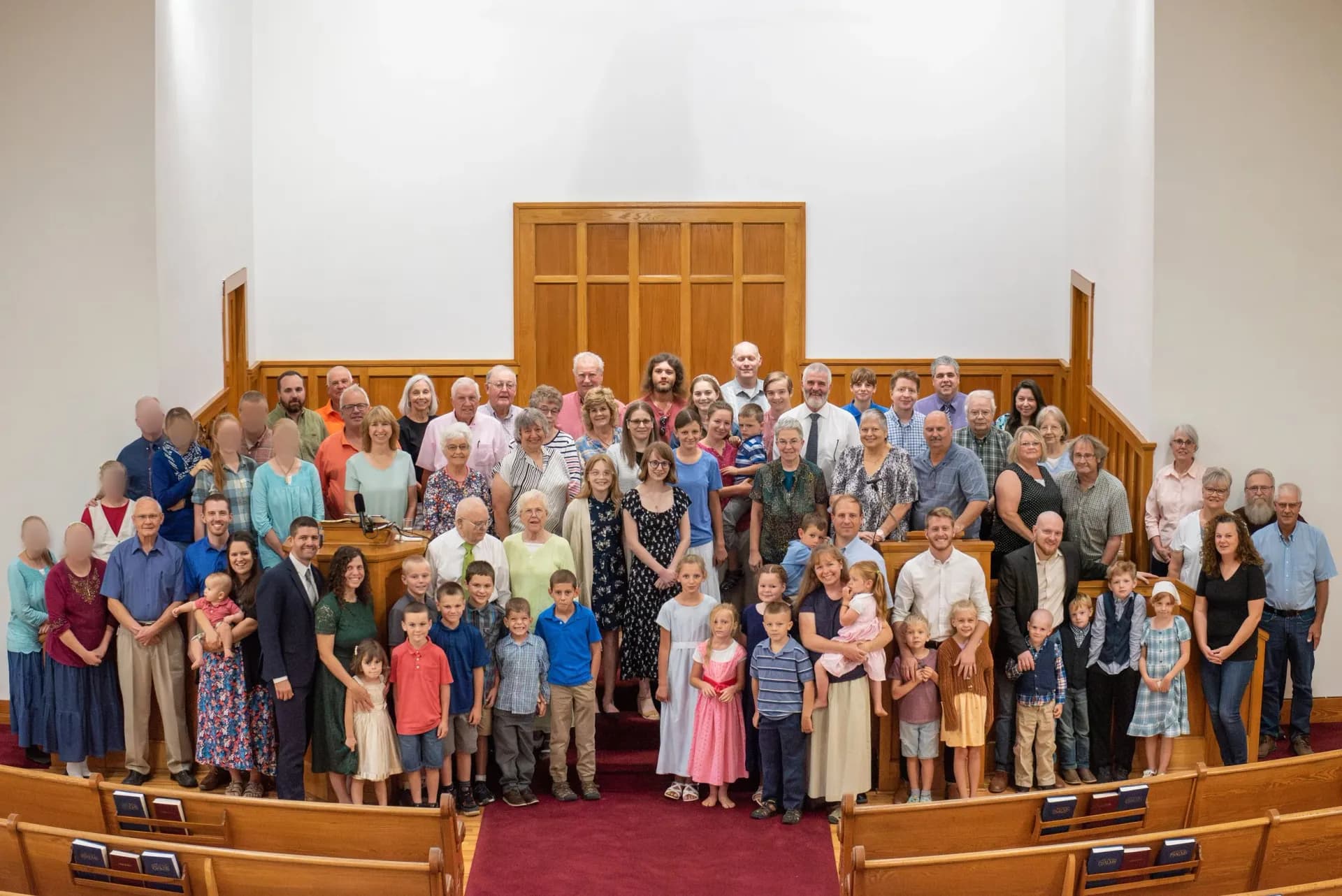 A congregational photo of the members of Sharon RP Church